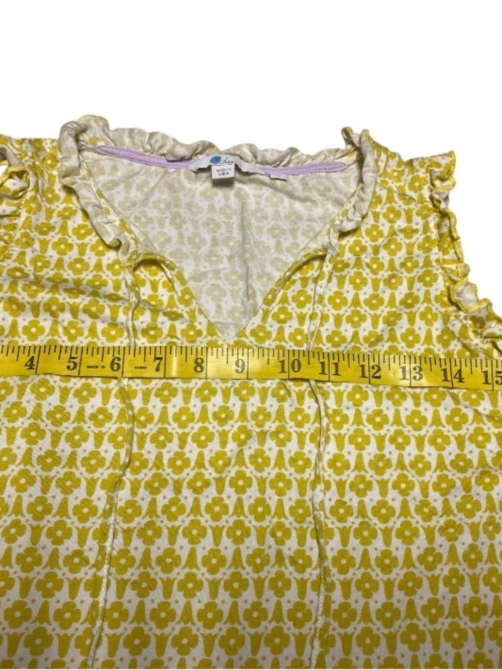 Boden Women’s Sleeveless Yellow & White Geometric Print V-Neck Ruffle Top Size 8 - Picture 3 of 9